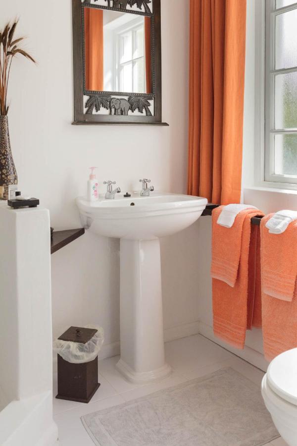 Church Hills Boutique Accommodation Riebeek-West Kültér fotó
